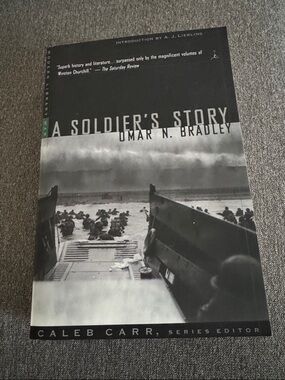 A Soldier's Story by Umar N. Bradley - Black & Gray Paperback